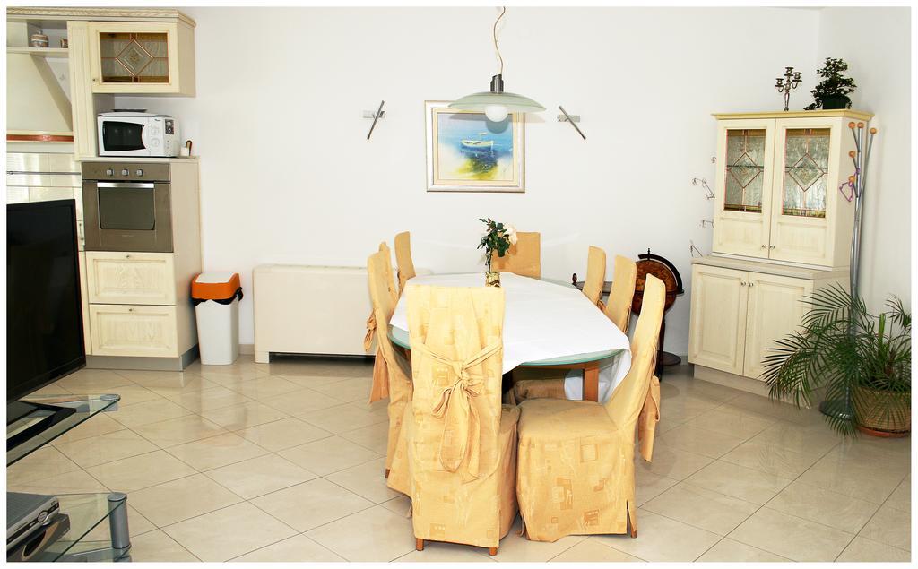 Apartments Ruza Primošten Pokój zdjęcie